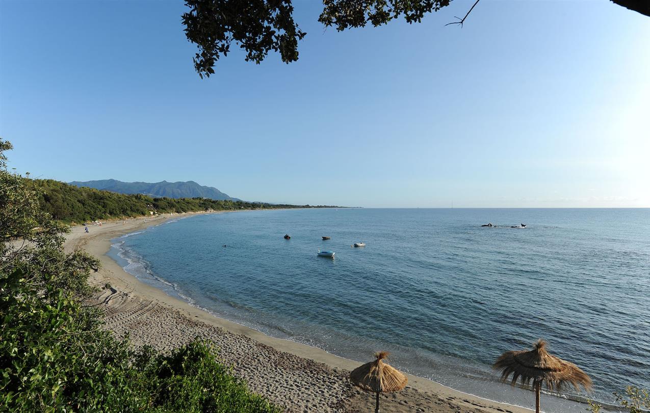 Spiaggia naturista Corsica - Campeggio Bagheera 4 stelle - Campeggio naturista Corsica 
