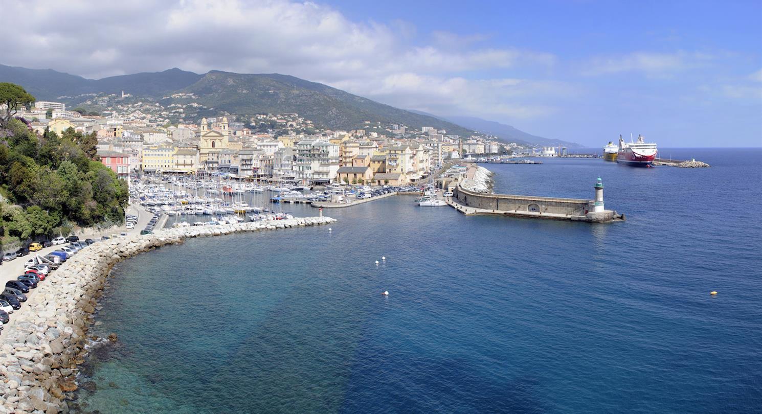Corsica Ferries vacanze in campeggio 4 stelle