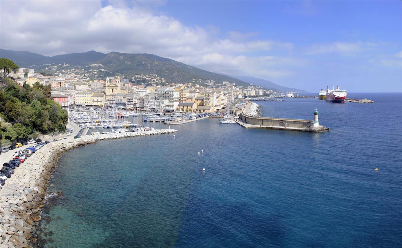 Corsica Ferries vacanze in campeggio 4 stelle