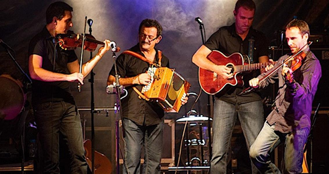 Gruppo Diana Di l'Alba in concerto al Domaine de Bagheera