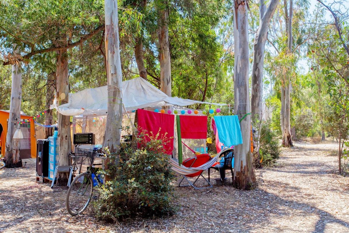 Campeggio naturista sul mare 4 Toiles Corse, Linguizzetta - Domaine de Bagheera