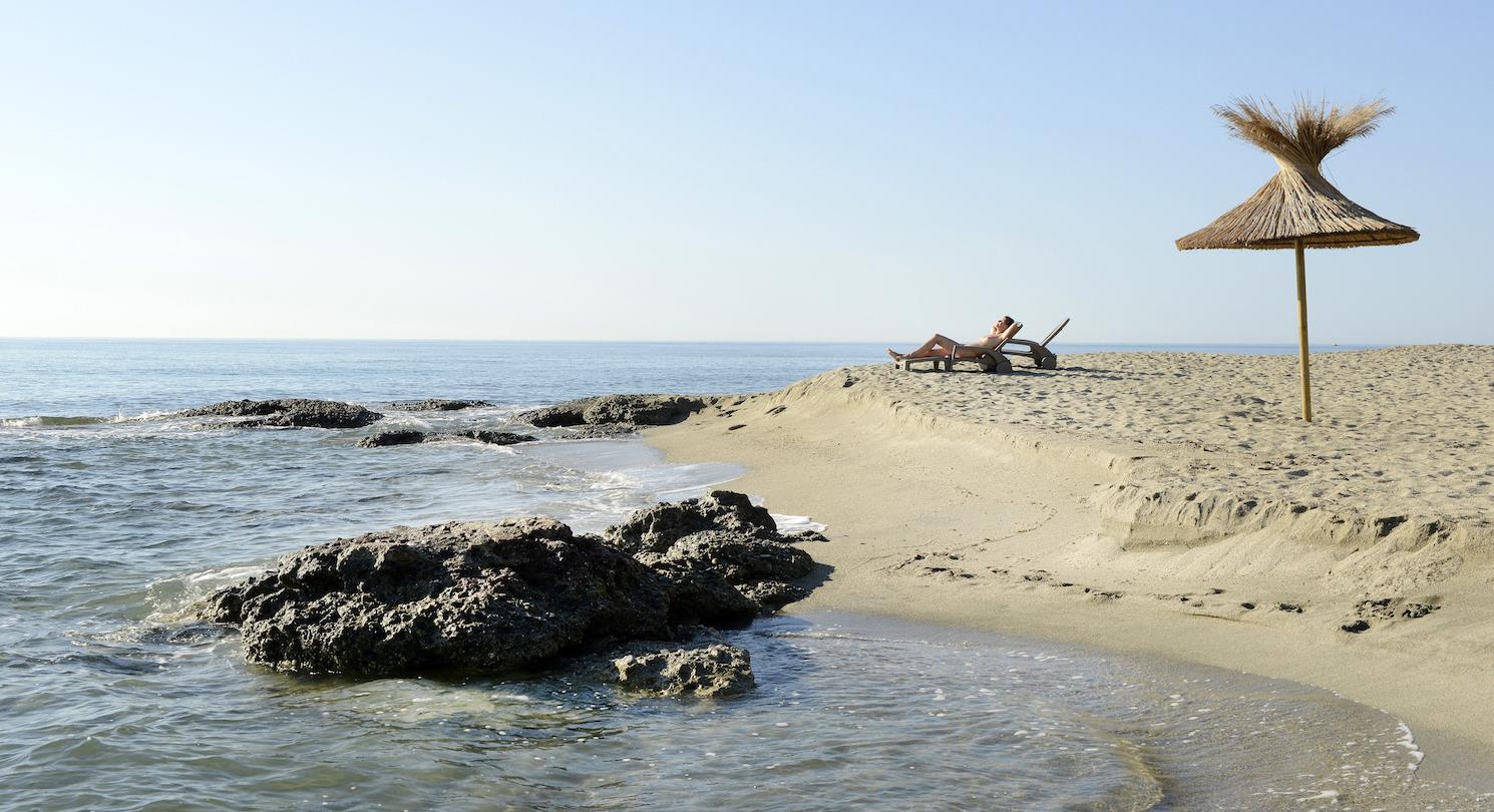 Spiaggia naturista Corsica - Campeggio Bagheera 4 stelle - Campeggio naturista Corsica 