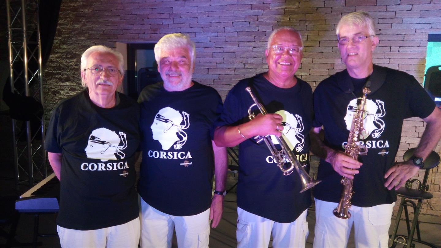 Concerto Jean Dionisi Jazz Band al Domaine de Bagheera, campeggio naturista Corsica