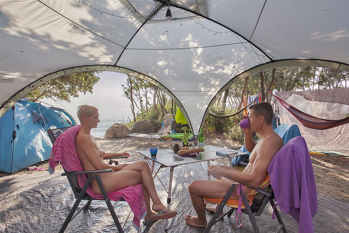 piazzola campeggio sul mare Campeggio 4 * Corsica