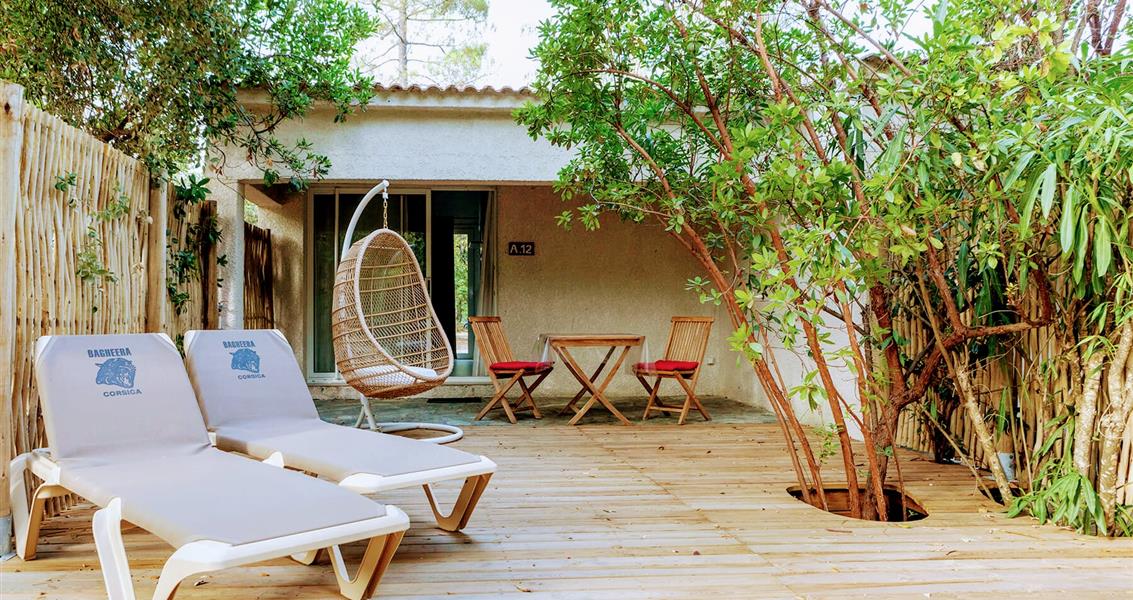 Affitto vacanze naturiste 4 stelle a Bravone: campeggio, mini-ville, ville, chalet, lodge case mobili - Domaine de Bagheera Corsica