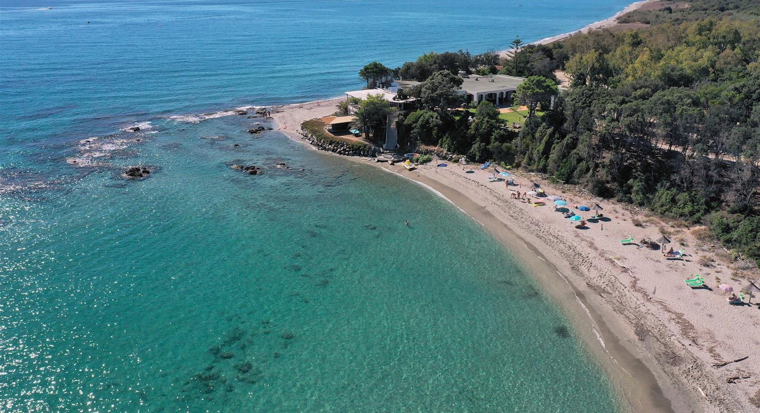 Affitto vacanze naturiste 4 stelle a Bravone: caming, mini-villas, ville, chalet, lodge case mobili - Domaine de Bagheera Corsica