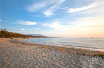 Campeggio naturista sul mare 4 Toiles Corse, Linguizzetta - Domaine de Bagheera