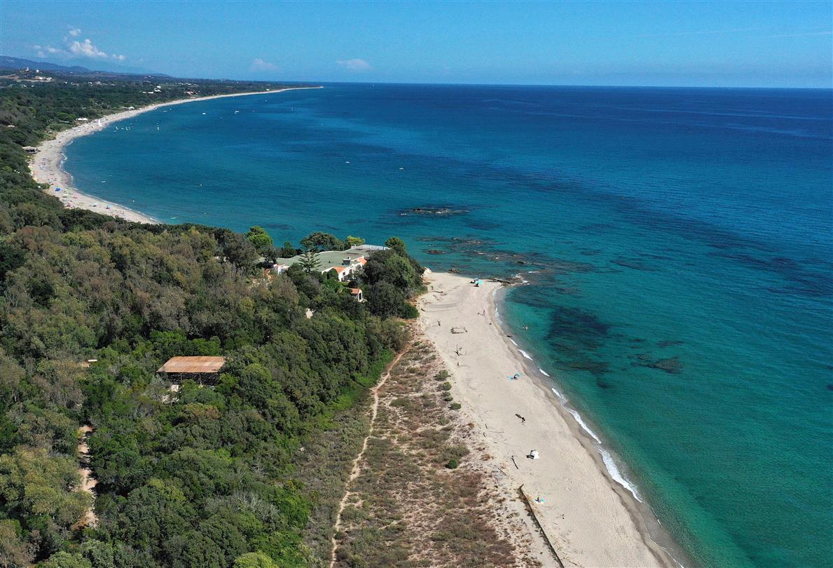 Affitto vacanze naturiste 4 stelle a Bravone: caming, mini-villas, ville, chalet, lodge case mobili - Domaine de Bagheera Corsica